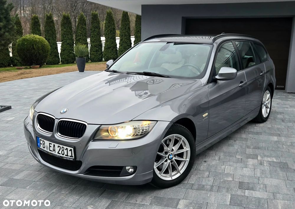 BMW Seria 3 320d xDrive DPF - 2