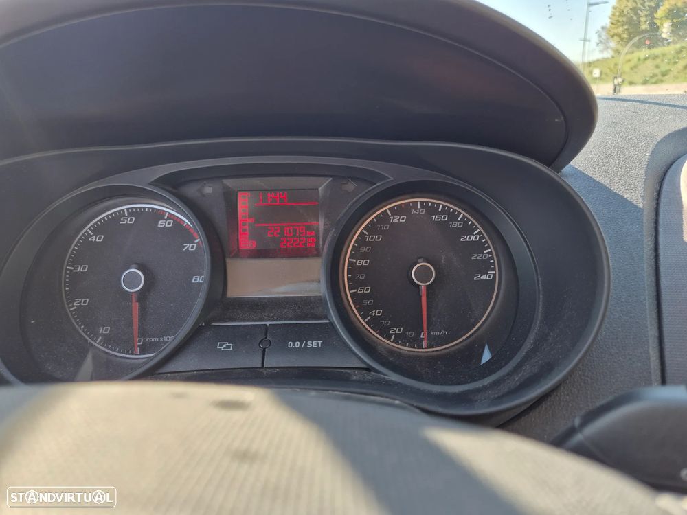 SEAT Ibiza - 12