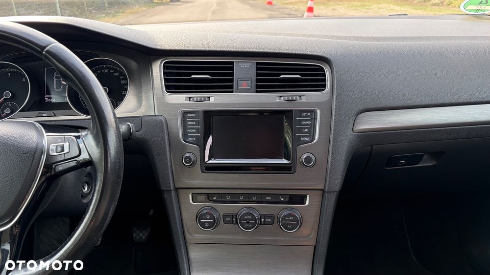 Volkswagen Golf 1.6 BlueTDI Trendline - 14