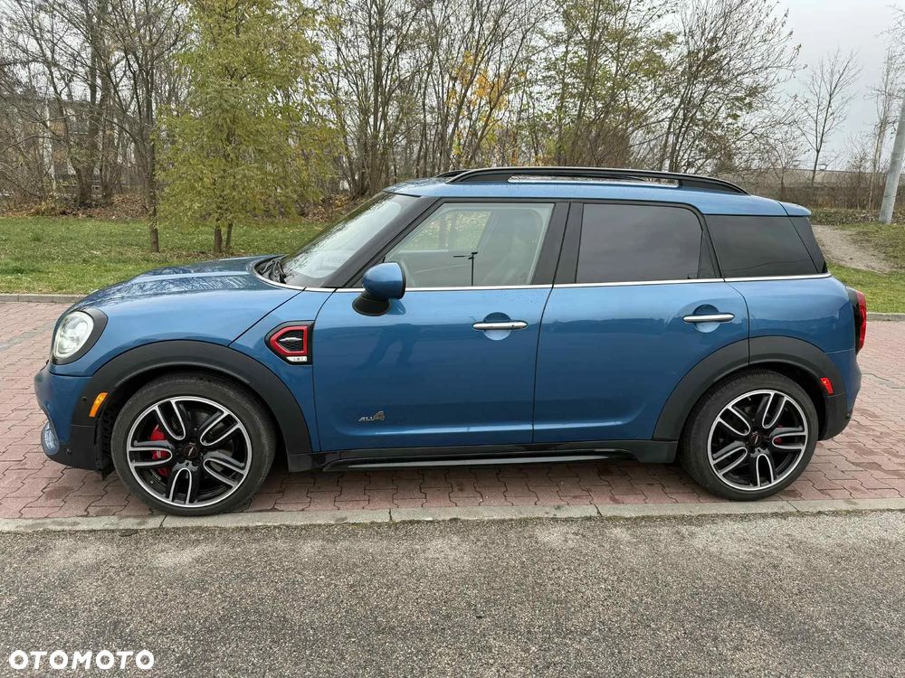 MINI John Cooper Works ALL4 sport - 2