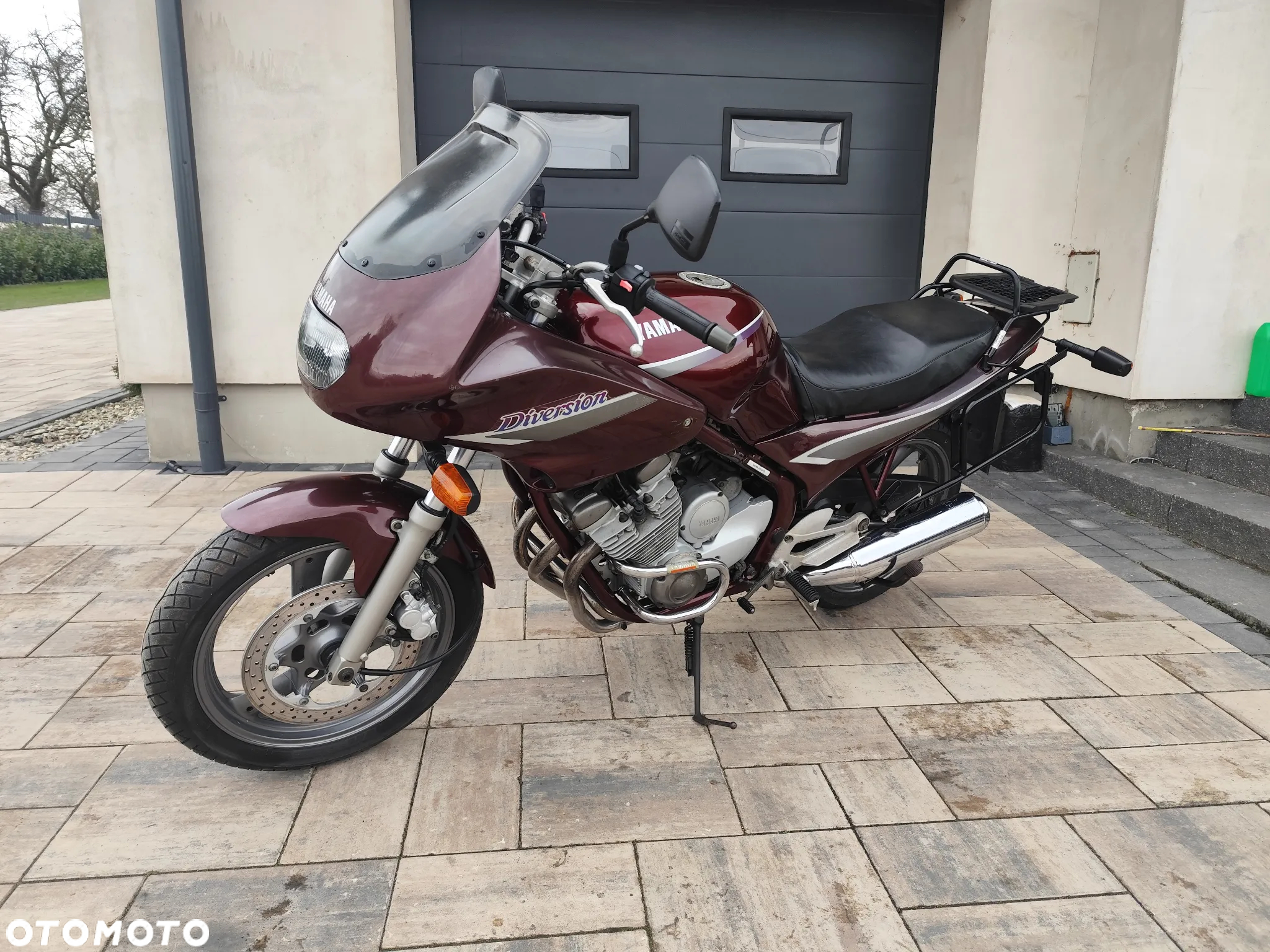 Yamaha XJ - 5