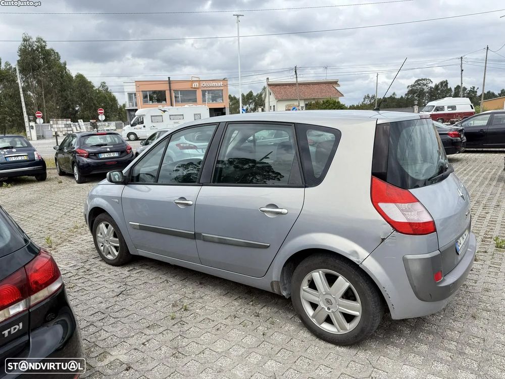 Renault Scénic 1.5 dCi Confort - 2