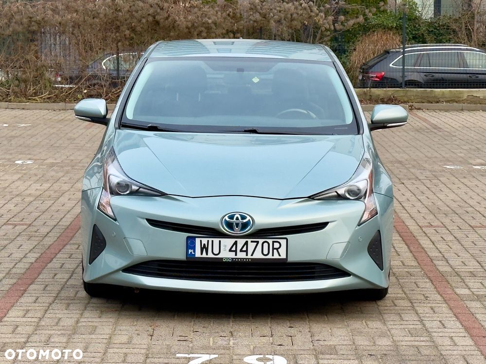 Toyota Prius 1.8 HSD Sol - 2