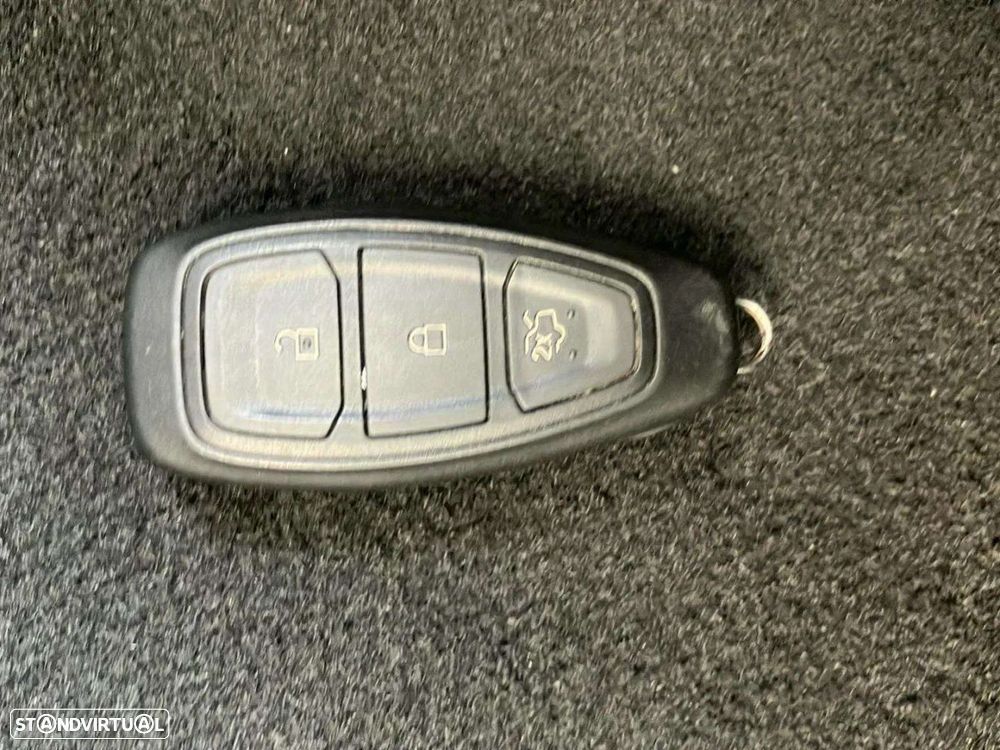 Ford Focus 1.0 EcoBoost Active X - 18