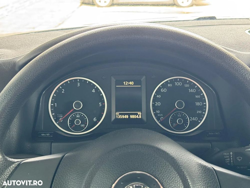 Volkswagen Tiguan - 9
