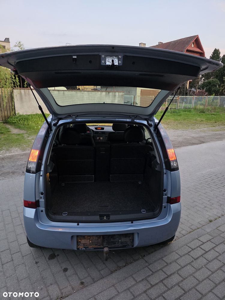 Opel Meriva 1.6 16V Cosmo - 15