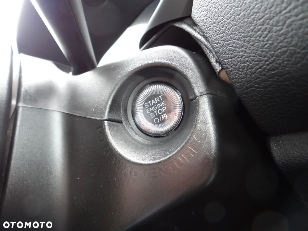 Jeep Renegade 1.5 T4 mHEV Upland FWD S&S DCT - 26