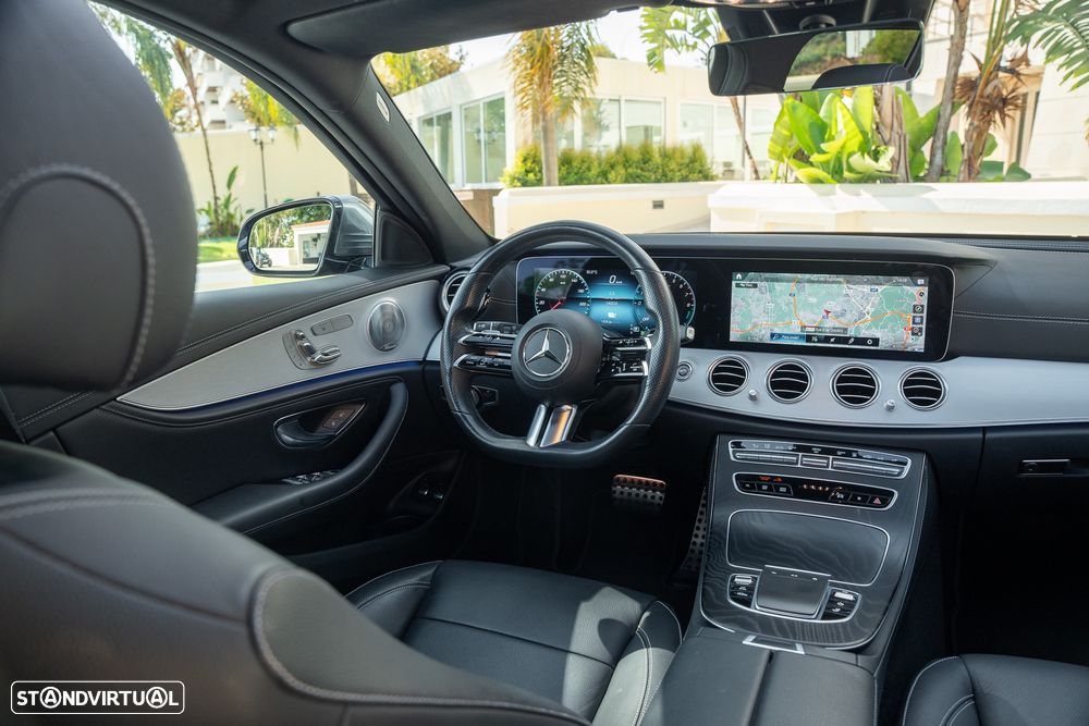Mercedes-Benz E 300 e AMG Line - 34
