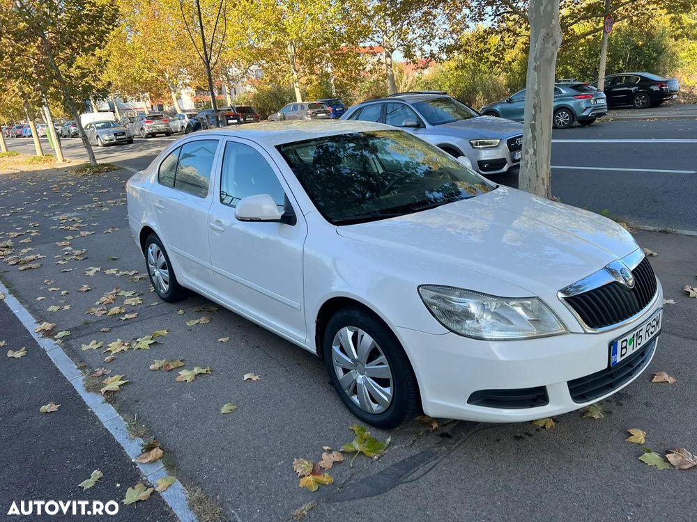 Skoda Octavia ver-1-6-tdi-ambition-dsg - 2