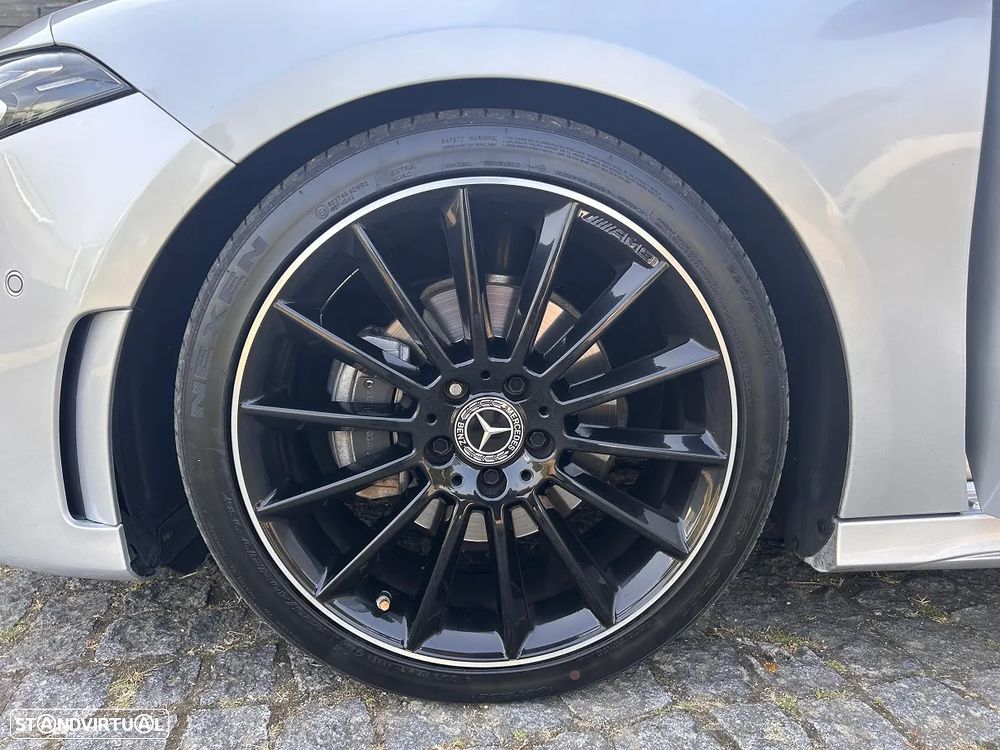 Mercedes-Benz A 200 d AMG Line Aut. - 32