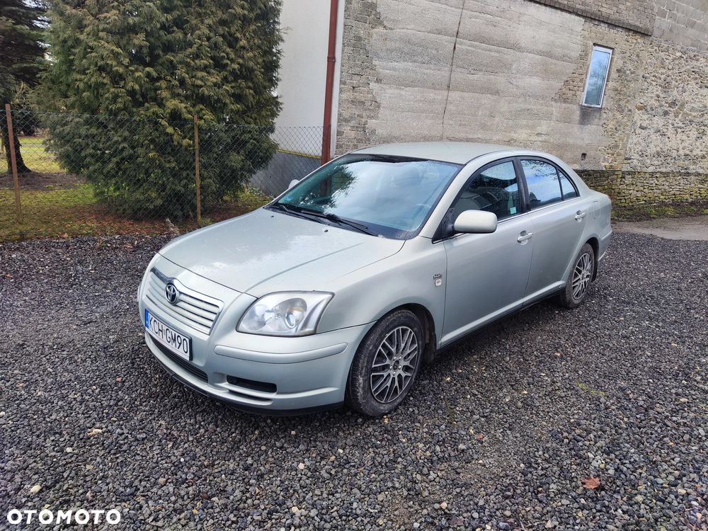 Toyota Avensis 2.0 D-4D Luna - 1