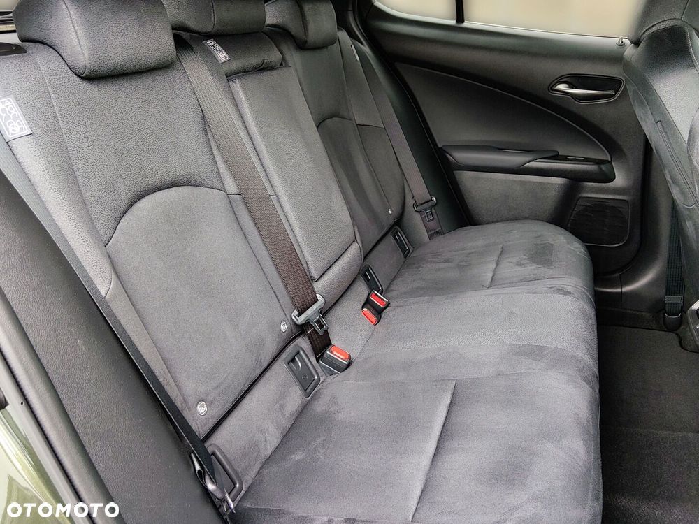 Lexus UX 250h GPF Business 2WD - 15
