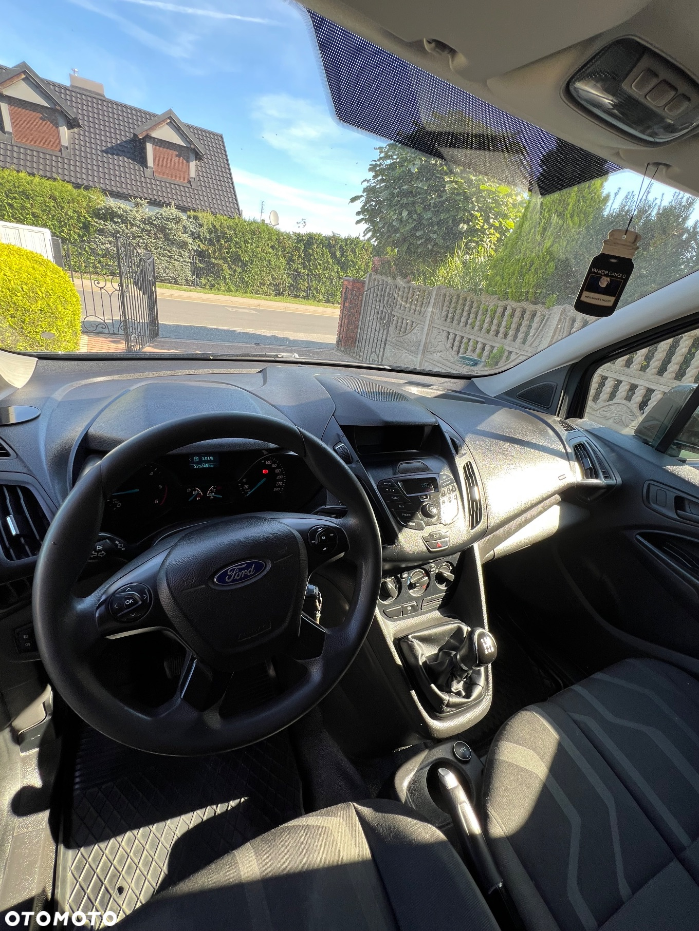 Ford Transit Connect - 9