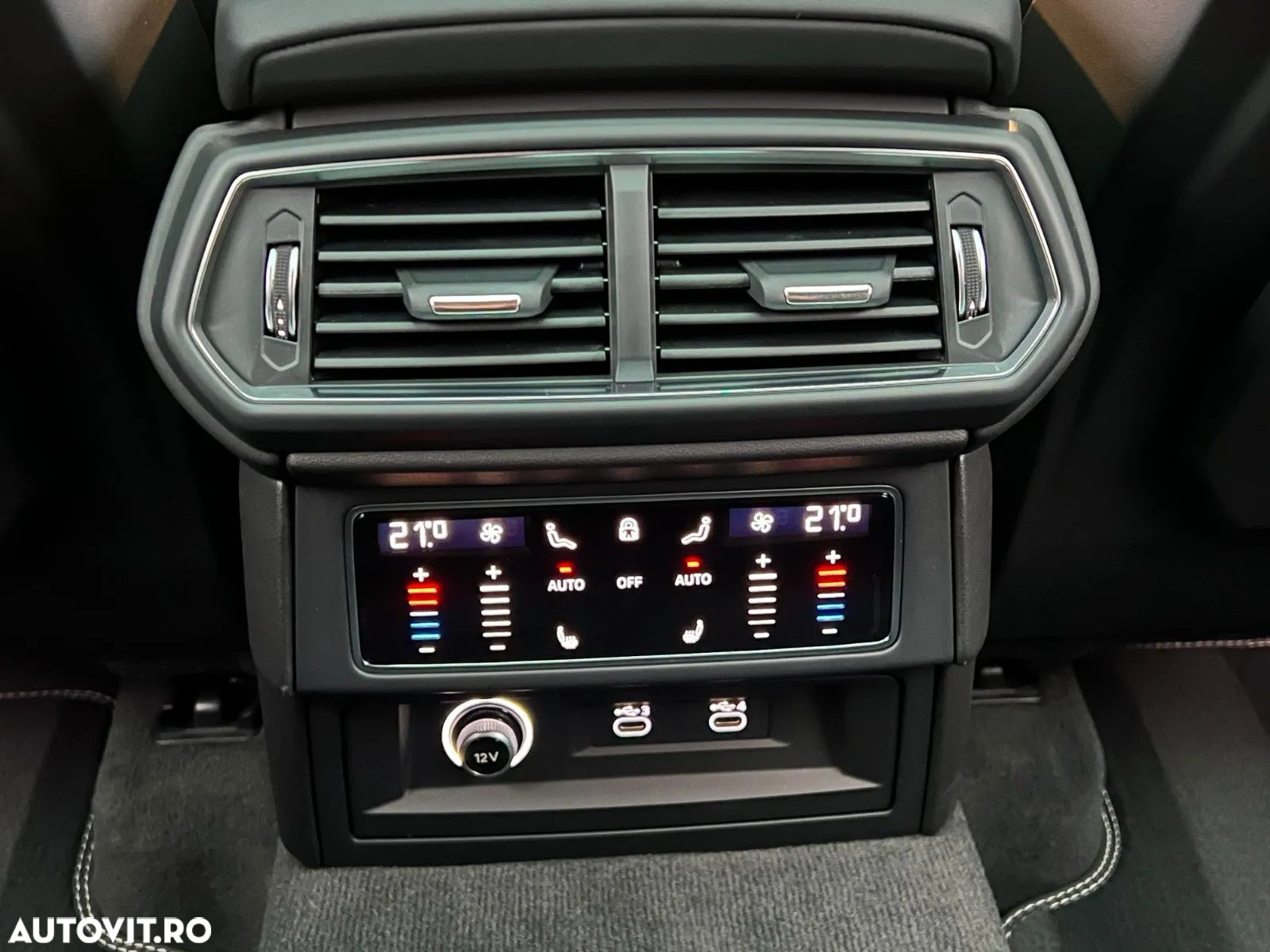 Lamborghini URUS Standard - 15
