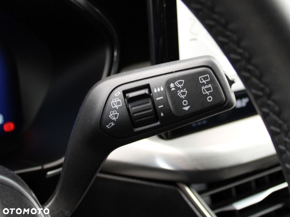 Ford Focus - 30
