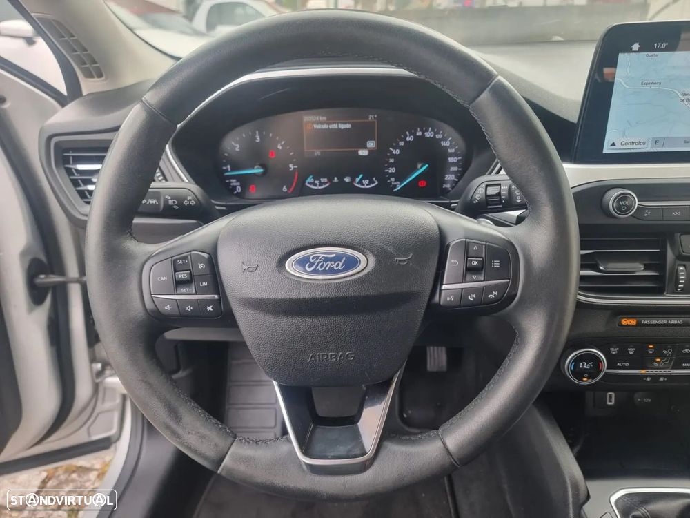 Ford Focus SW - 10