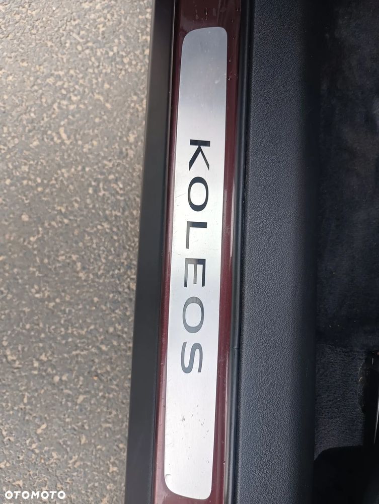 Renault Koleos ENERGY dCi 175 X-tronic 4WD LIMITED - 32