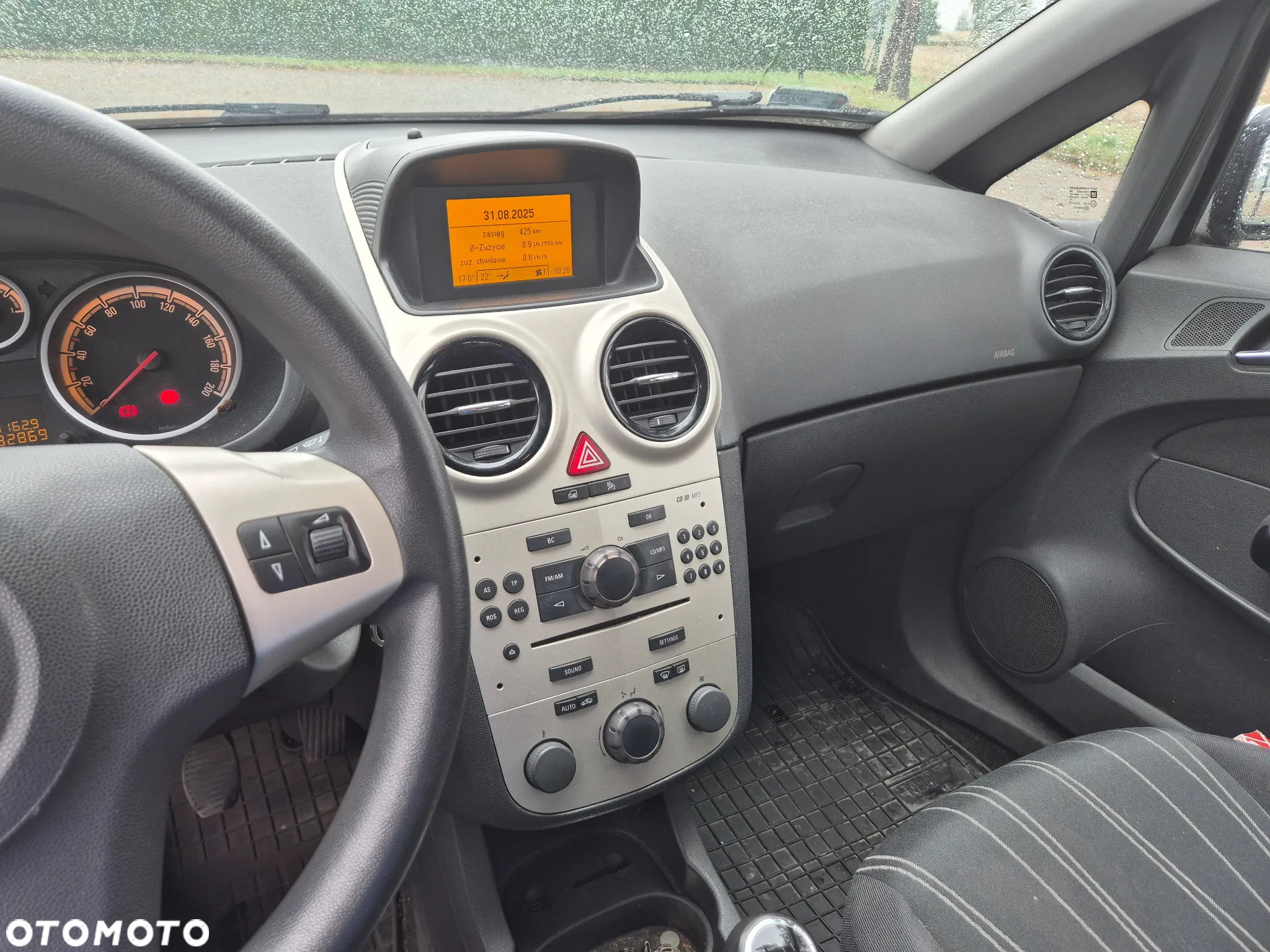 Opel Corsa 1.4 16V Cosmo - 18