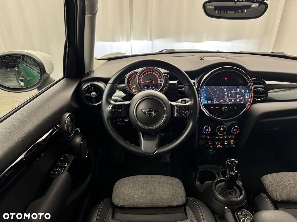 MINI Cooper Classic Trim - 25