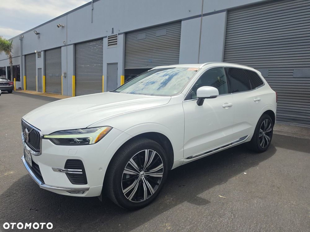 Volvo XC 60 B5 B AWD Plus Bright - 2