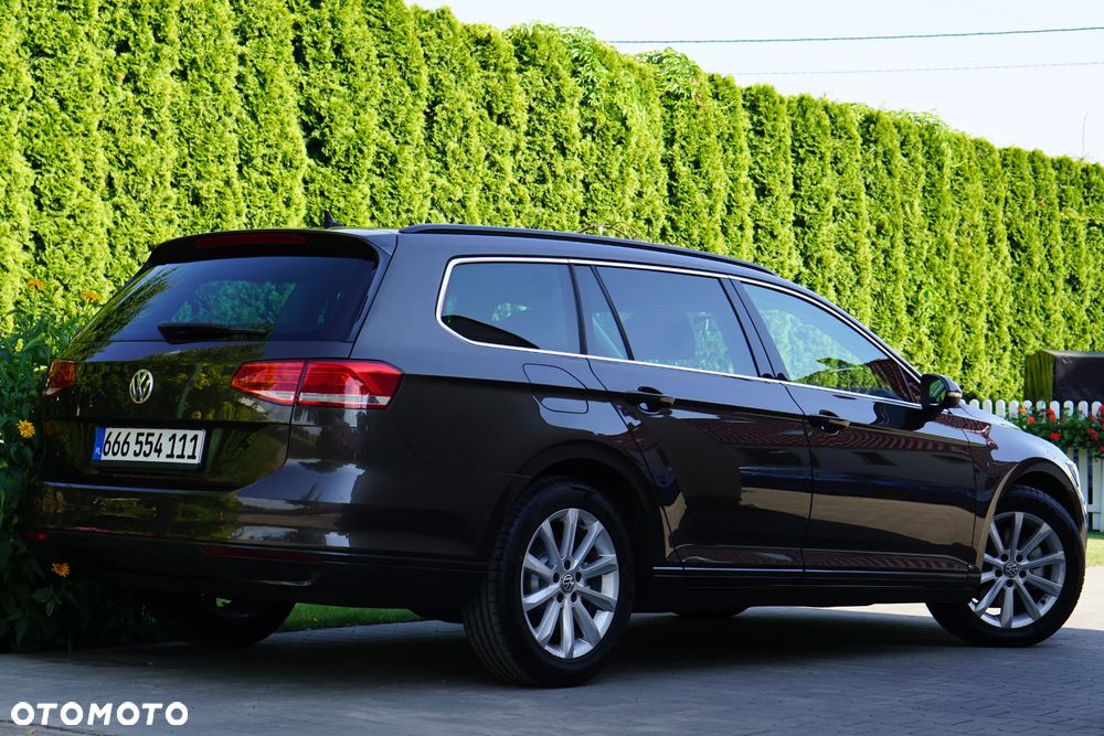 Volkswagen Passat - 3