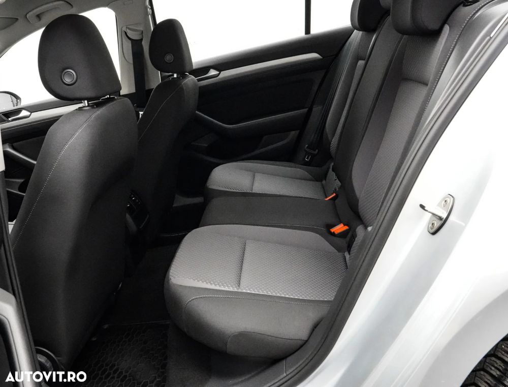 Volkswagen Passat 1.5 TSI OPF Comfortline - 16
