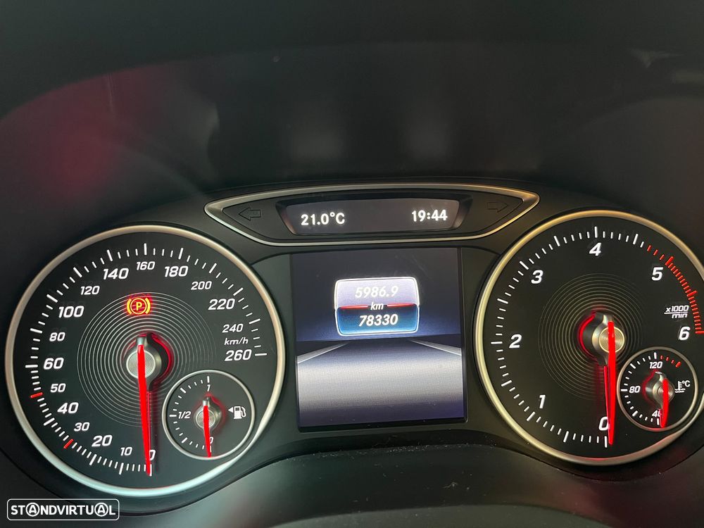 Mercedes-Benz B 200 d Urban - 9