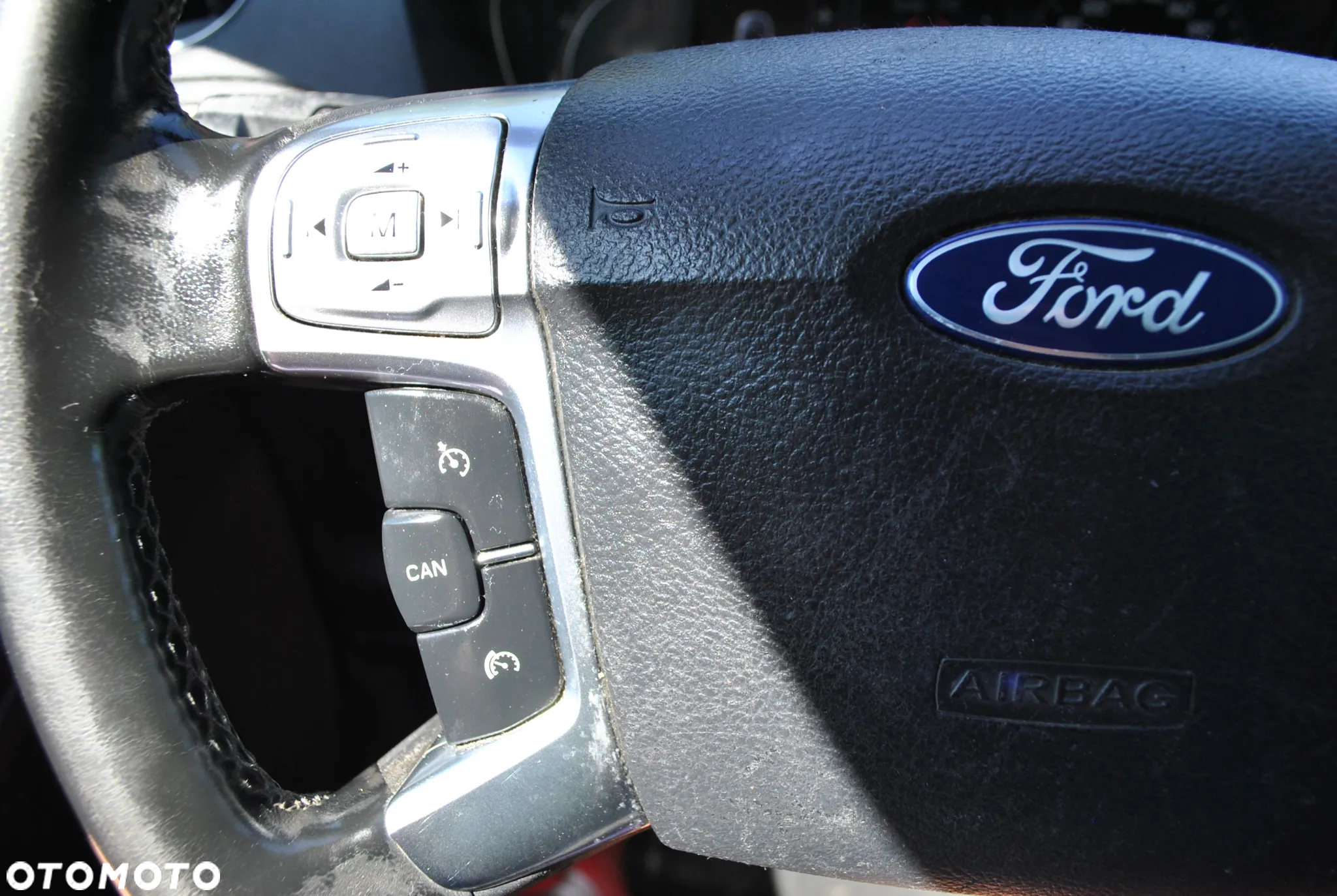 Ford S-Max 1.6 TDCi DPF Titanium - 21