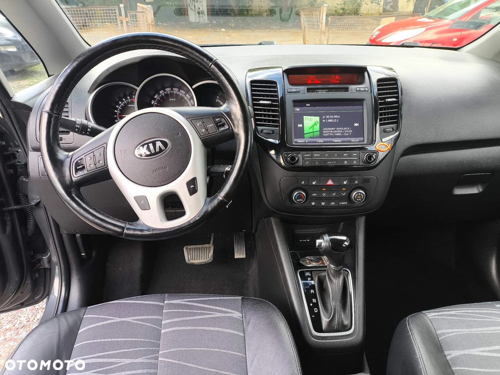 Kia Venga 1.6 Business Line - 12