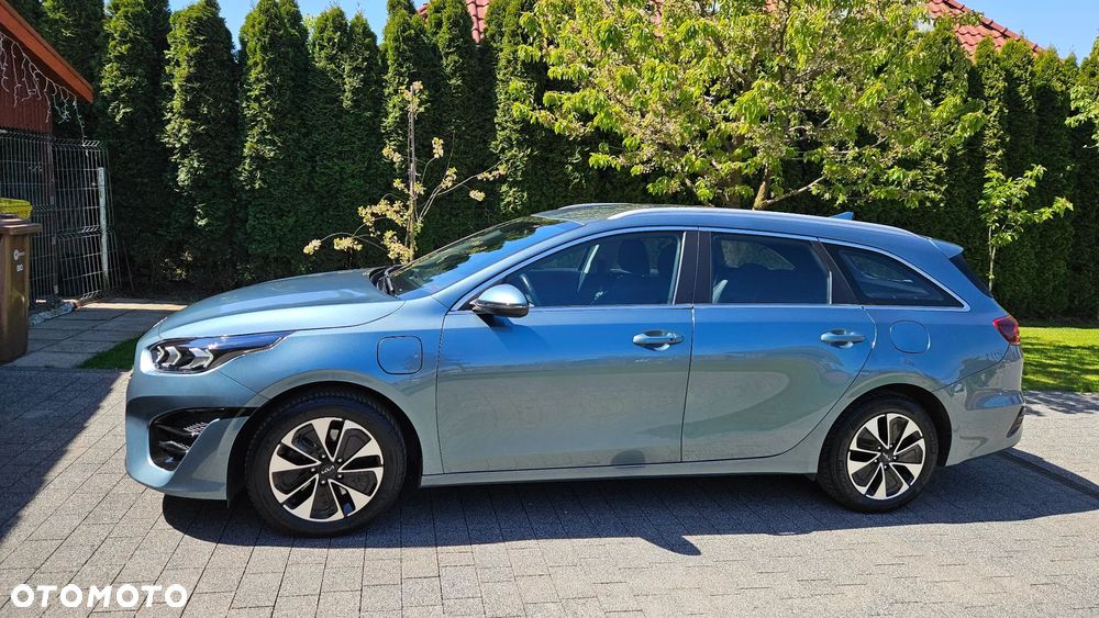Kia Ceed - 8