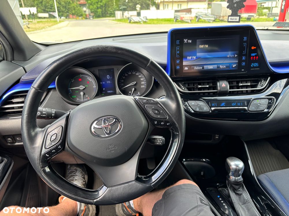 Toyota C-HR - 23