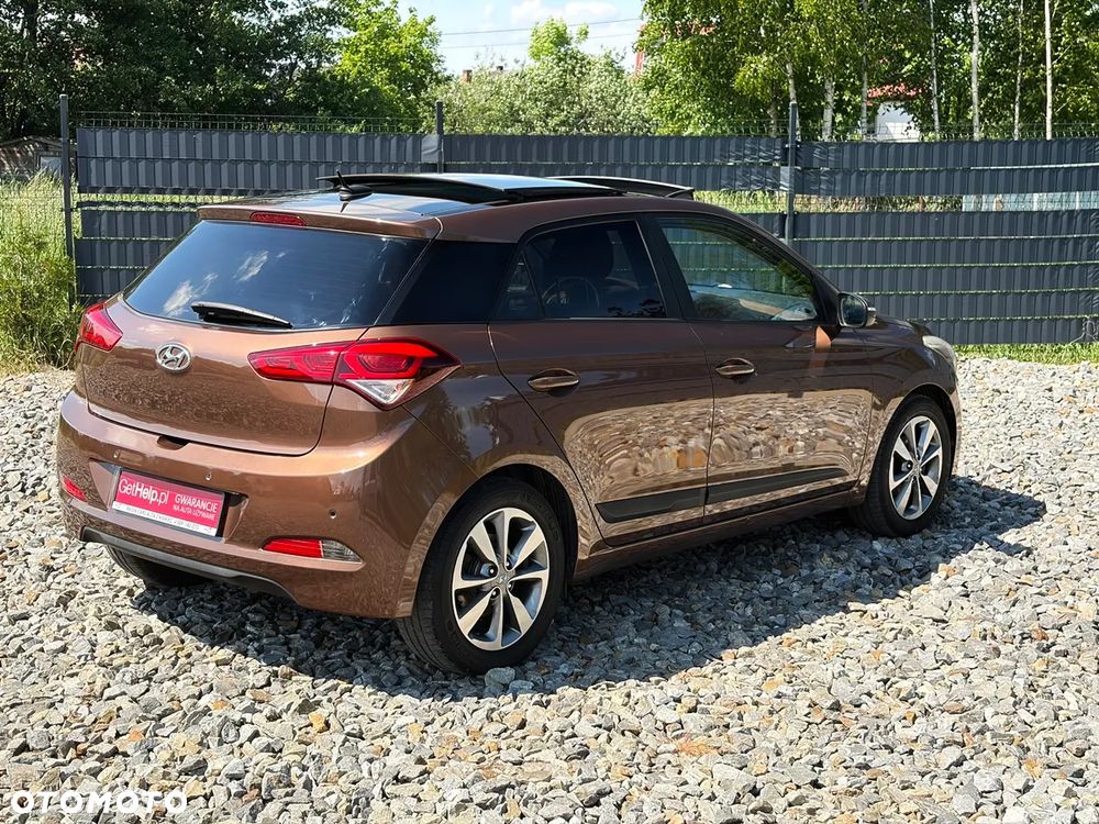 Hyundai i20 - 25