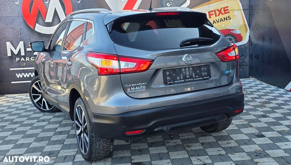 Nissan Qashqai 1.6 DCI Xtronic TEKNA - 6