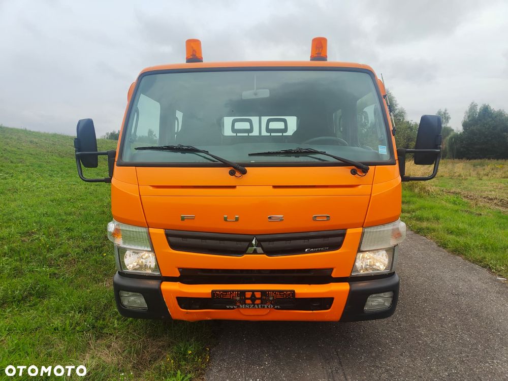 Mitsubishi FUSO Canter - 12