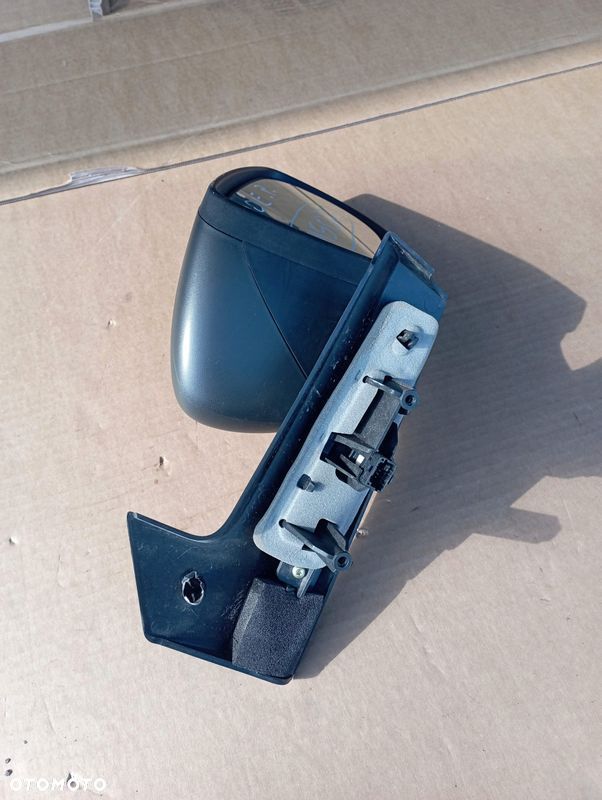 RENAULT ZOE LUSTERKO PRAWE 9 PIN EUROPA LIFT - 5