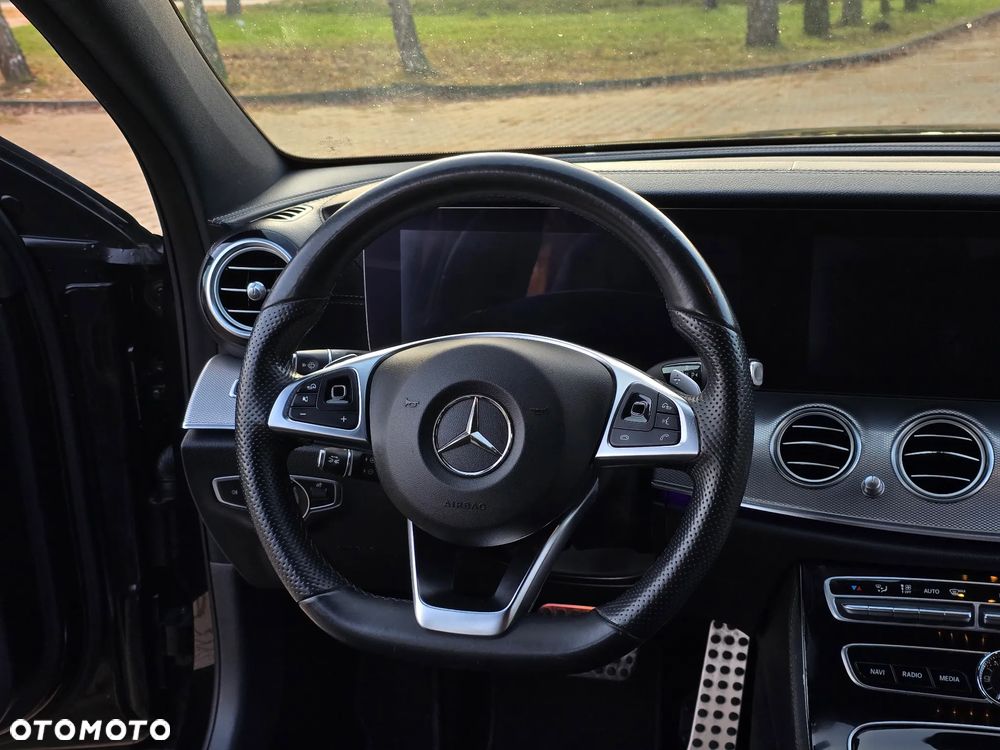Mercedes-Benz Klasa E 220 d 9G-TRONIC AMG Line - 17