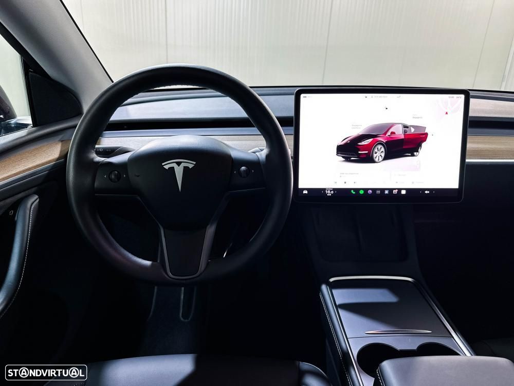 Tesla Model Y Standard - 20