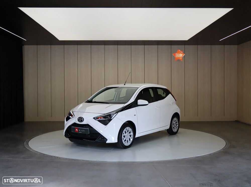 Toyota Aygo 1.0 X-Play - 2