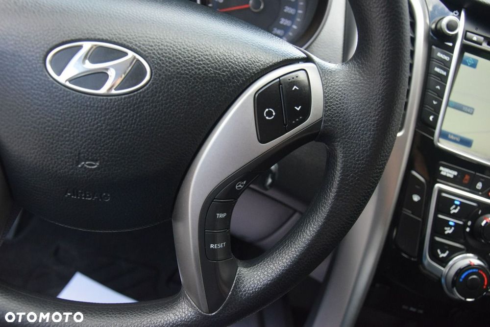 Hyundai i30 1.4 Premium - 34