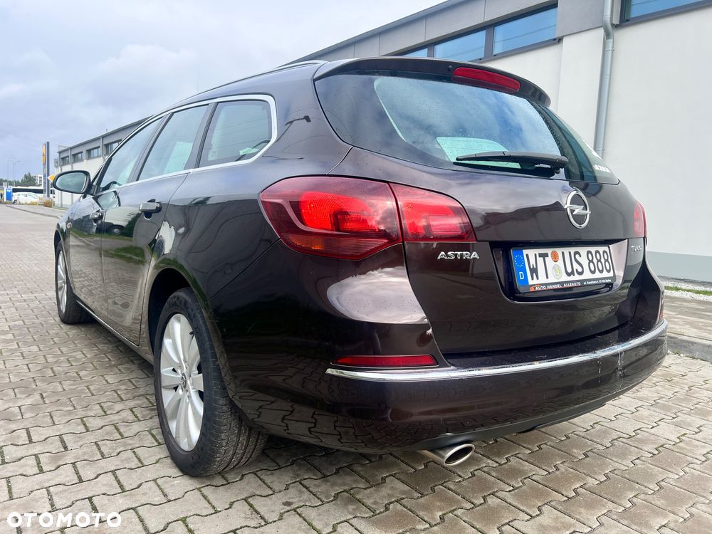 Opel Astra - 11
