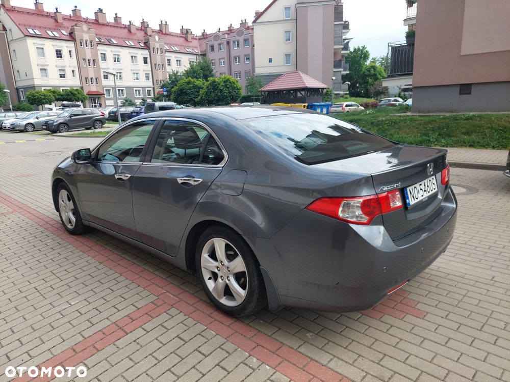 Honda Accord 2.0 Elegance - 3