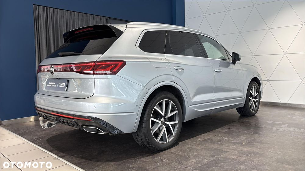 Volkswagen Touareg 3.0 V6 TDI 4Motion R-Line - 6