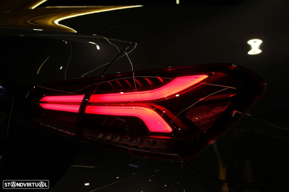 Mercedes-Benz A 250 - 12