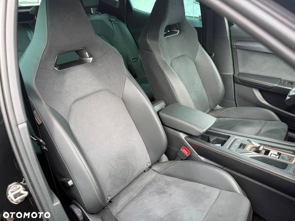 Cupra Formentor 1.5 eTSI mHEV DSG - 17