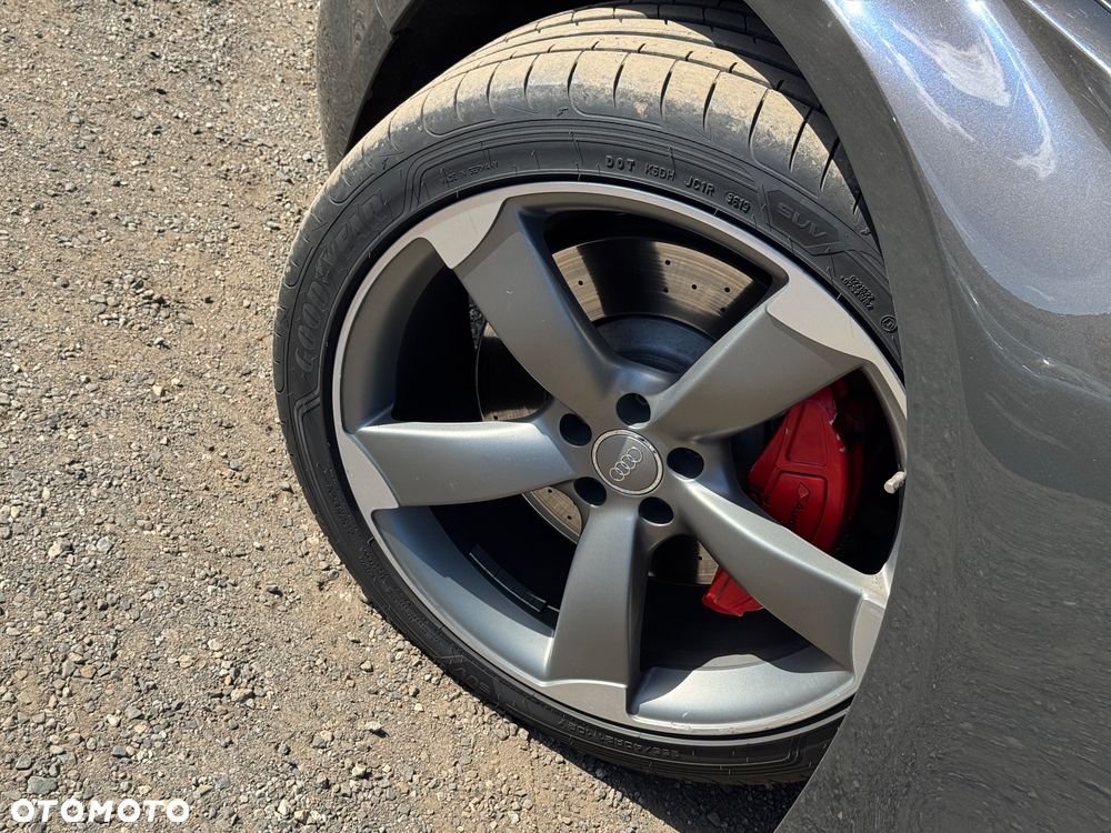 Audi A8 - 20