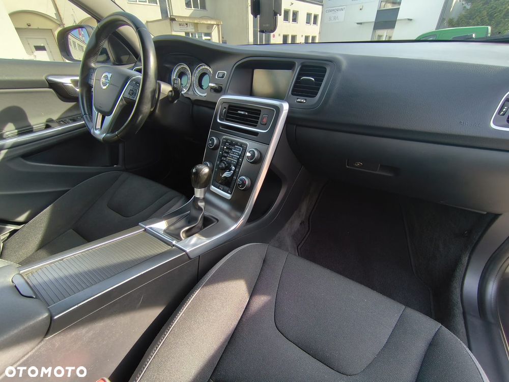 Volvo V60 - 31