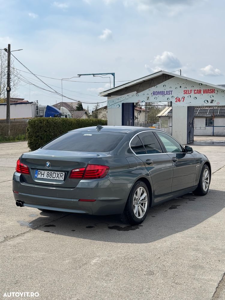 BMW Seria 5 520d - 7