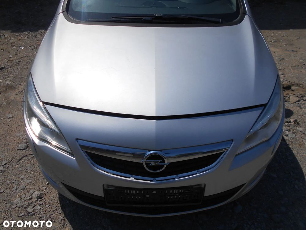 OPEL ASTRA J SPORT TOURER KOMBI KOD LAKIERU Z176 92KW-125KM  SILNIK SKRZYNIA BIEGOW MANUALNA 6 BIEGOWA MASKA LAMPA LUSTERKO PAS PRZEDNI BLOTNIK ZAWIESZENIE  ZDERZAK PRZOD SPRYSK SPRISKIWACZ LAMP SOCZEWKA CZESCI - 2