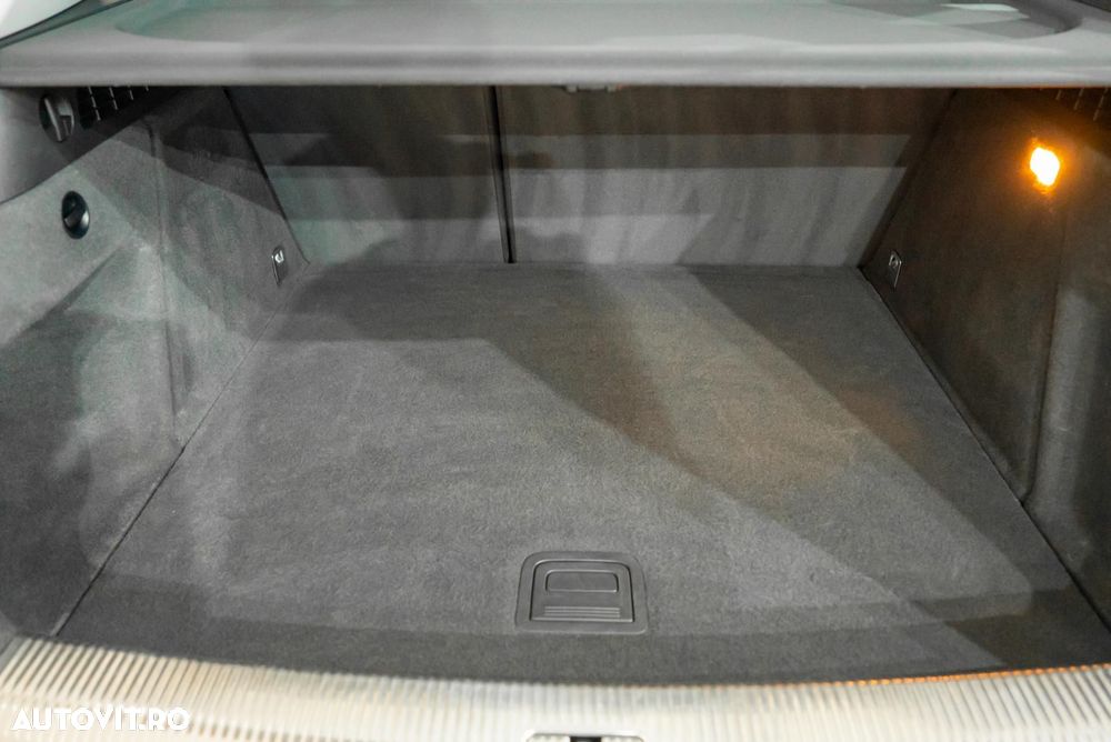 Audi Q3 2.0 TFSI Quattro S tronic - 12