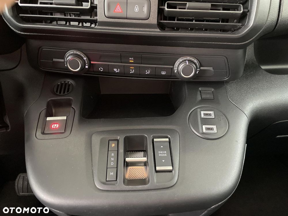 Toyota Proace City Verso Long 1.5 D-4D Business - 23